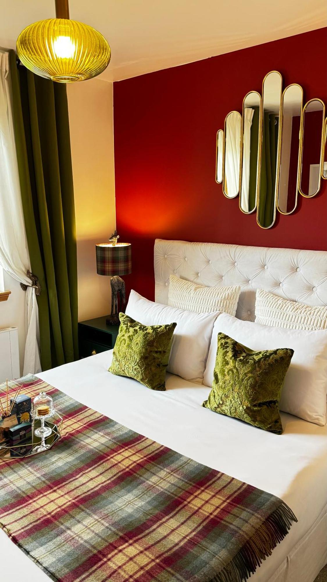 Scotland Live Cosy Guest Room In Tobermory Eksteriør bilde